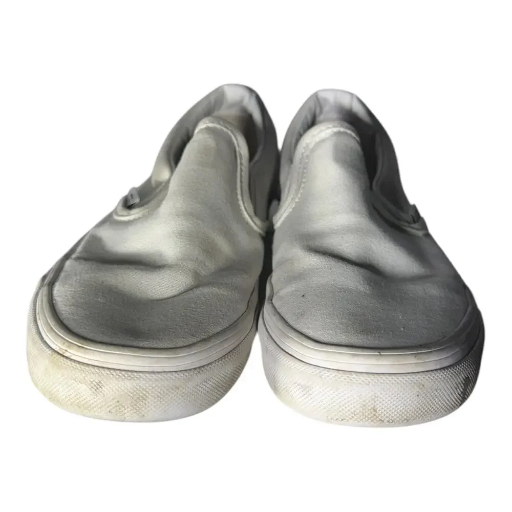 Vans Classic Slip On True White Slip On Sneakers Women’s Size 7 Skater Sneakers